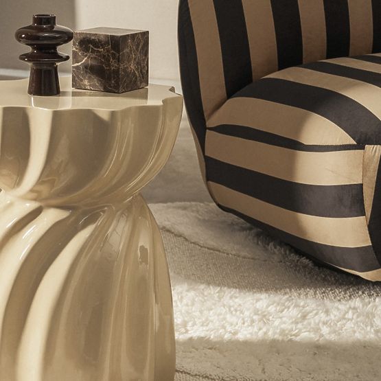 Beistelltisch Bloom 35 cm, beige, glänzend