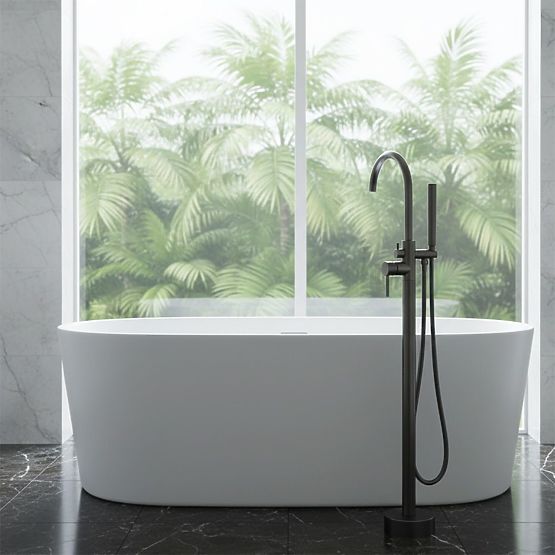 Bodenstehende Badewannenarmatur Rea Lungo Titan