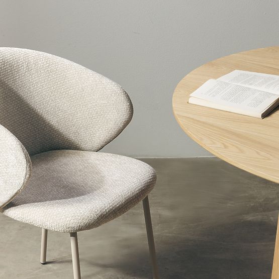 Esszimmerstuhl Adrano, hellbeige/beige Beine