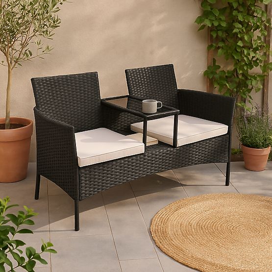Gartenbank aus Technorattan Sofa CORDOBA schwarz mit beigen Kissen