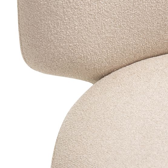 Gepolsterter Sessel Elaine beige, Bouclé, abgerundete Formen
