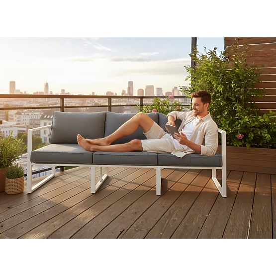 Großes dreisitziges Terrassensofa 204 cm MOSTRARE weißes Aluminium