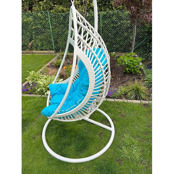 Hängesessel BELLISSIMO (Sessel + Gestell) aus weißem Technorattan mit blauem Kissen, Bezug GRA