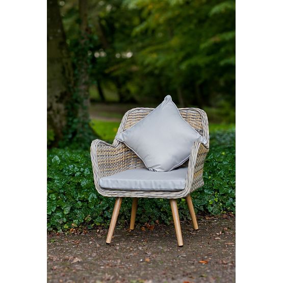 Kleine Balkonset aus Technorattan BELICCO