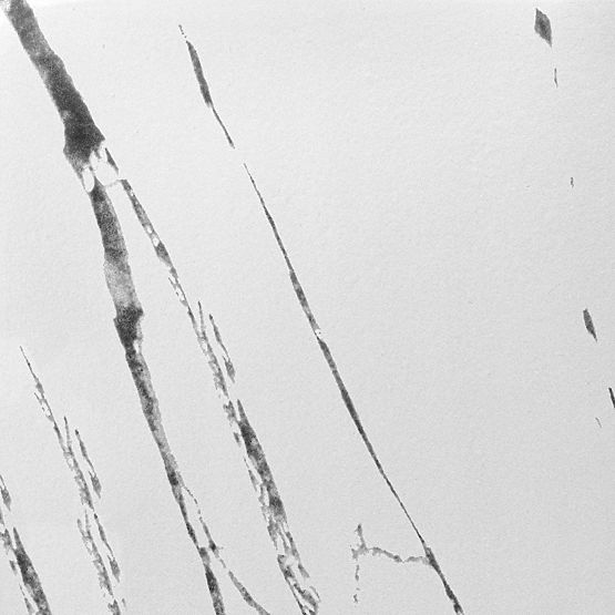 Metallblumenständer TRETORRI weißer Marmor