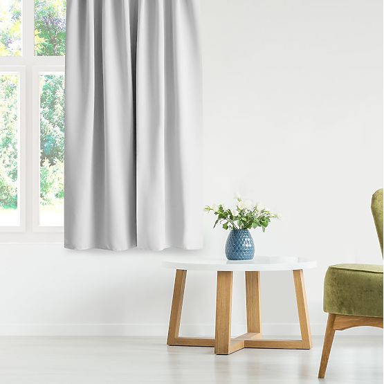 RESTILO BLACKOUT Vorhang Farbe Weiß, Halteschleife, klassischer Stil, silberne Ösen, Material bl