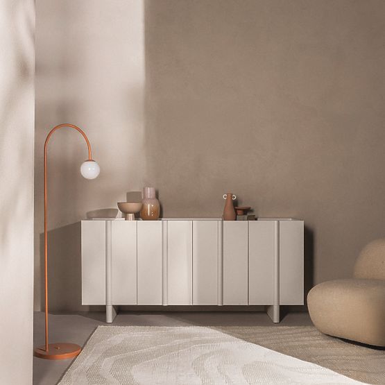 Vierflügelige Kommode Moss in Kaschmir, abgerundet