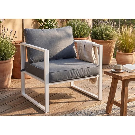 Weißer Aluminium-Terrassenstuhl MOSTRARE weiß