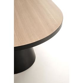 Ausziehbarer Tisch GIACOMO, Platte - natur, Beine - schwarz (2p=1 Stk), Halmar