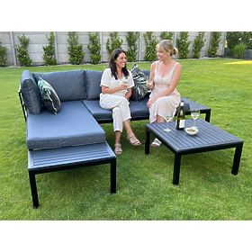 Set aus 2 x Eck-Zweisitzer-Sofa aus Stahl VENTO Couchtisch Schwarz